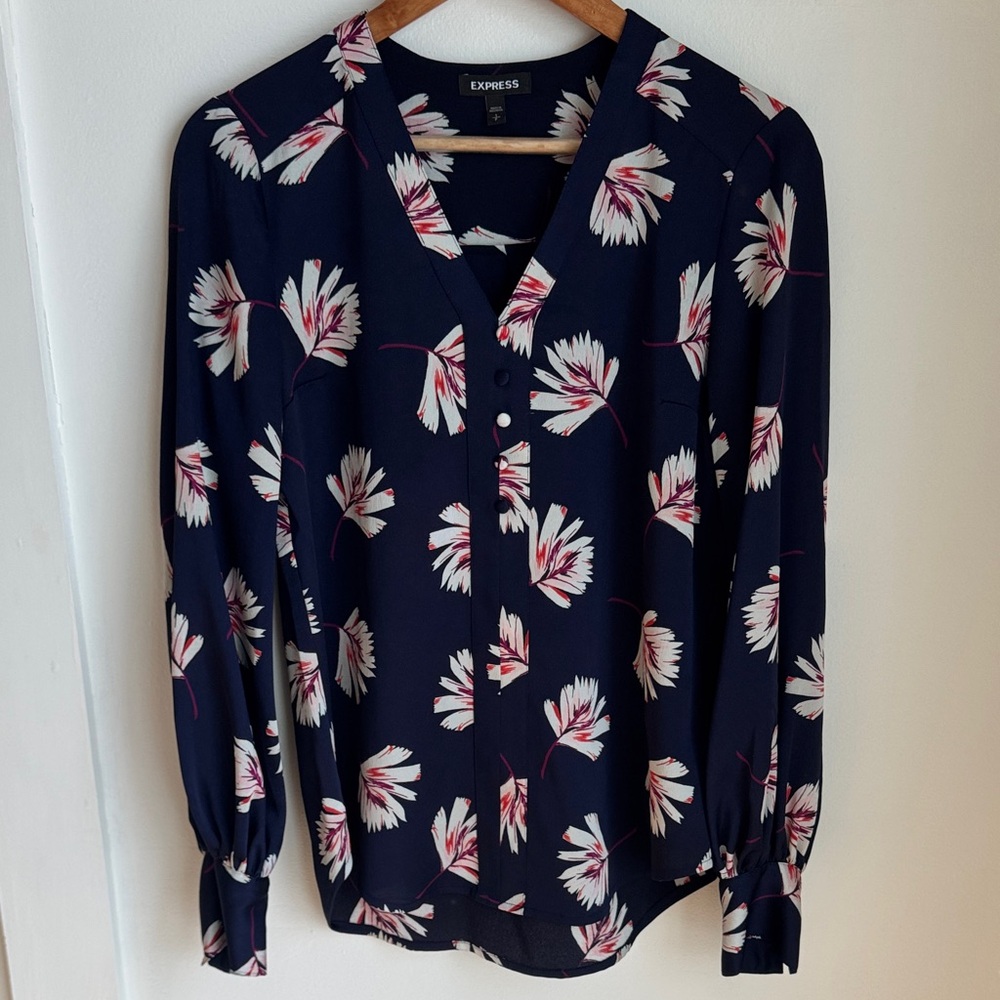 Express Dark Blue Floral Women's Blouse